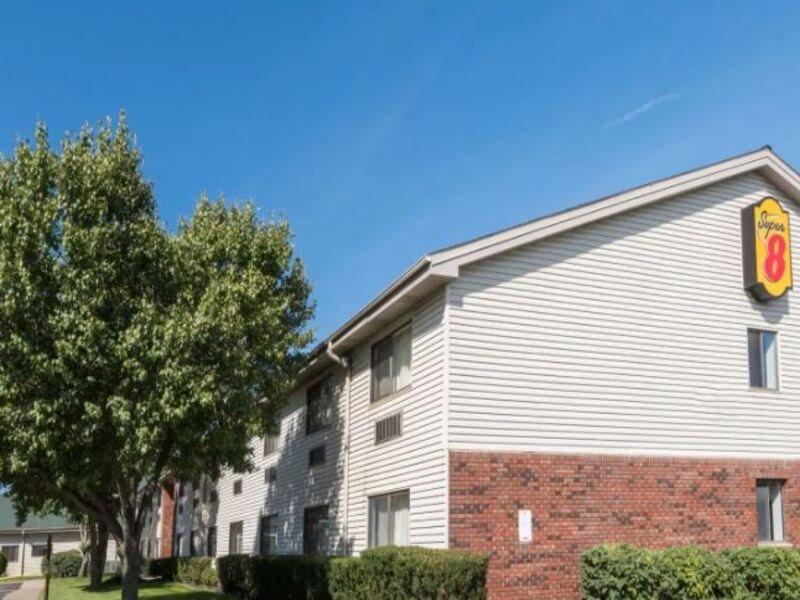 Super 8 By Wyndham Henrietta/Rochester Area Екстер'єр фото